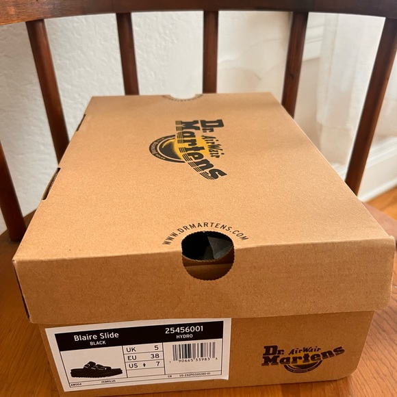 Dr. Martens Women's Slide Sandal, Black Hydro Leather 7 - Picture 5 of 5